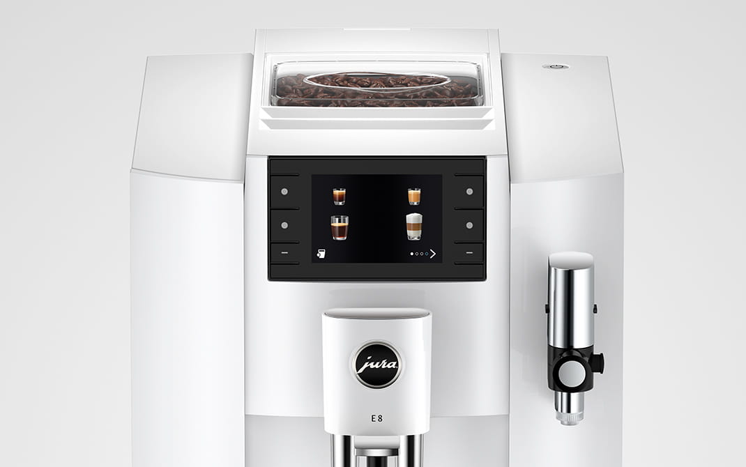 JURA E8 3.5-inch colour display and six operating buttons